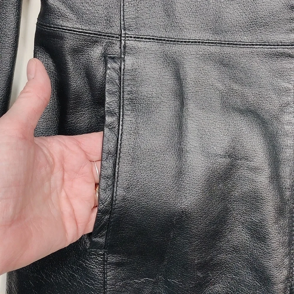Worthington genuine leather women's jacket size small